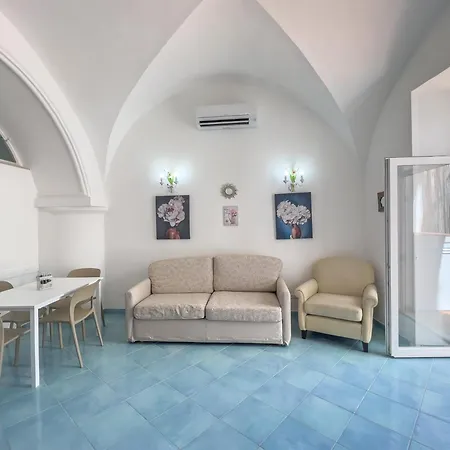 Casa Celeste In Centro * Κάπρι