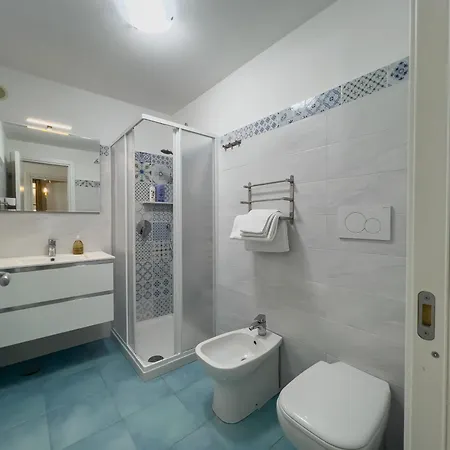Casa Celeste In Centro Κάπρι